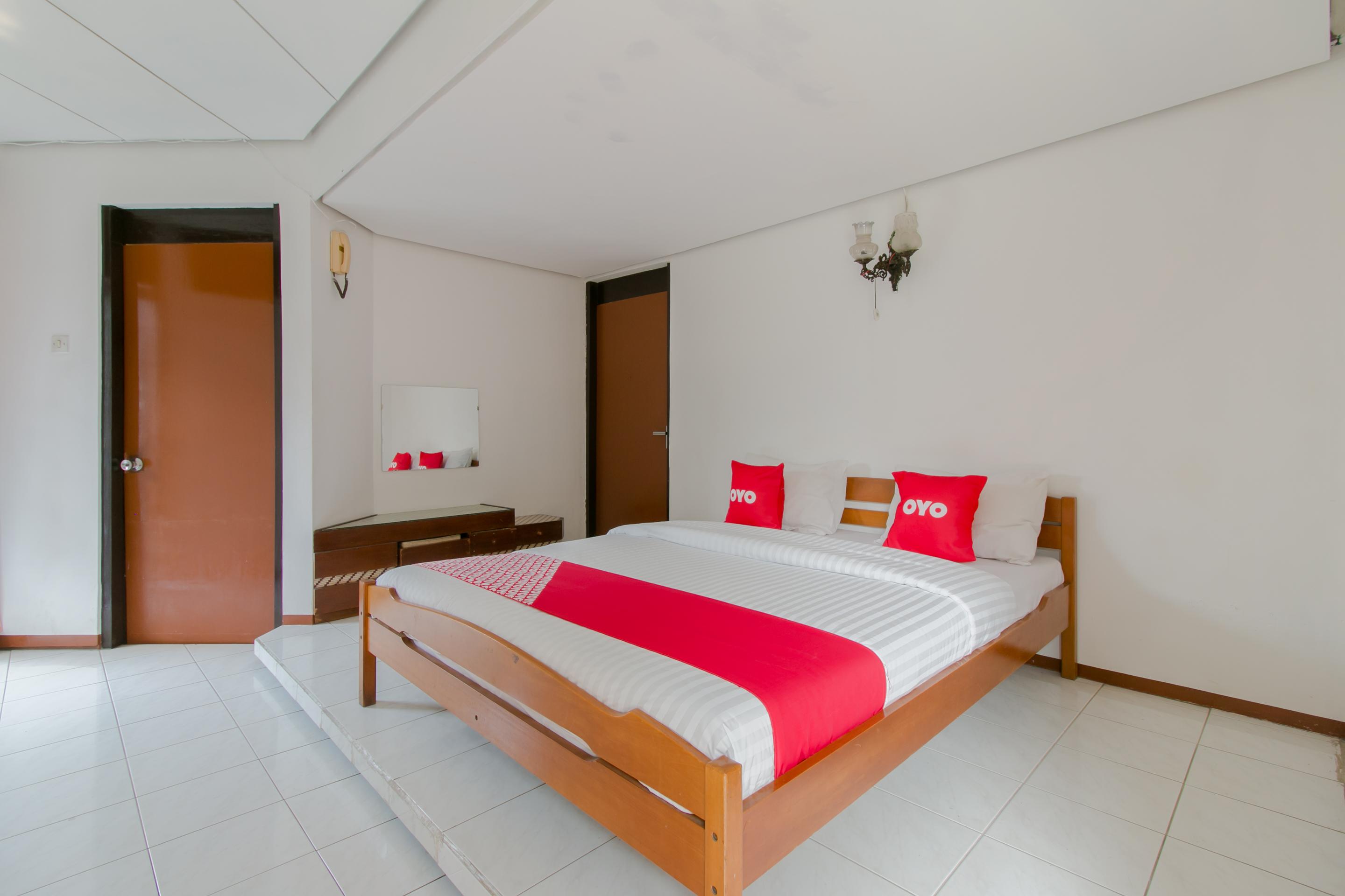 Oyo 1996 Koneng Hotel Cibodas Zewnętrze zdjęcie