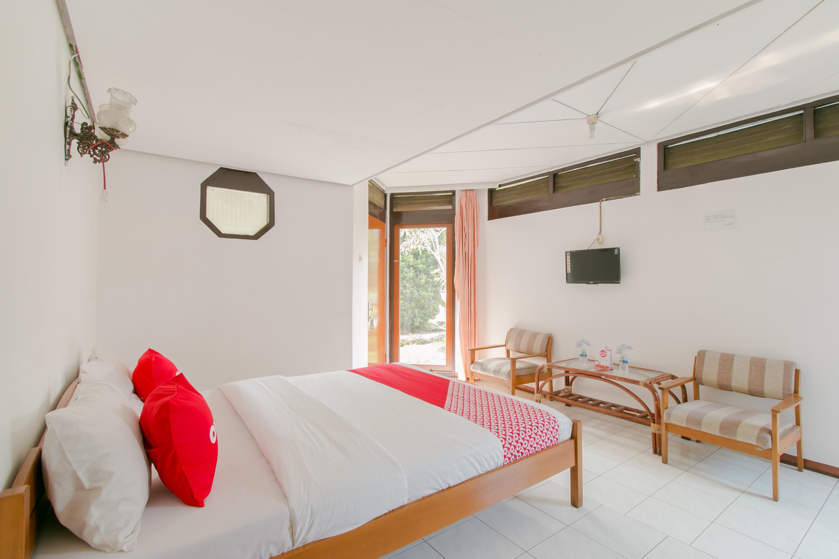 Oyo 1996 Koneng Hotel Cibodas Zewnętrze zdjęcie