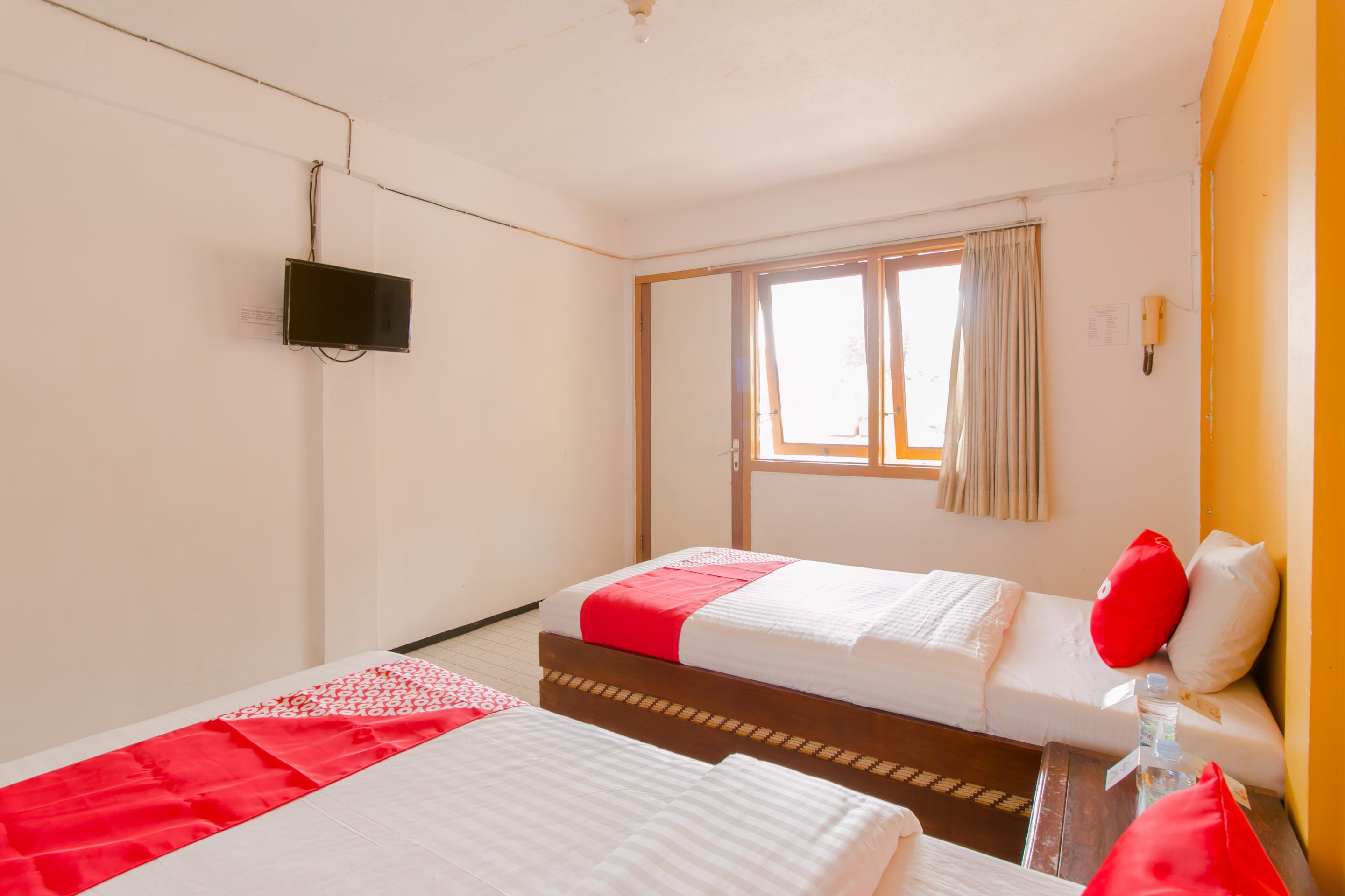 Oyo 1996 Koneng Hotel Cibodas Zewnętrze zdjęcie