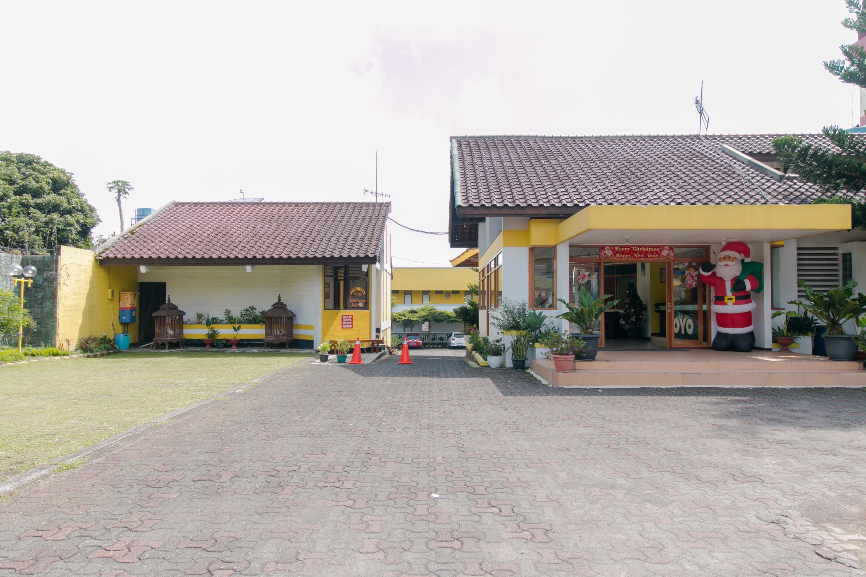 Oyo 1996 Koneng Hotel Cibodas Zewnętrze zdjęcie