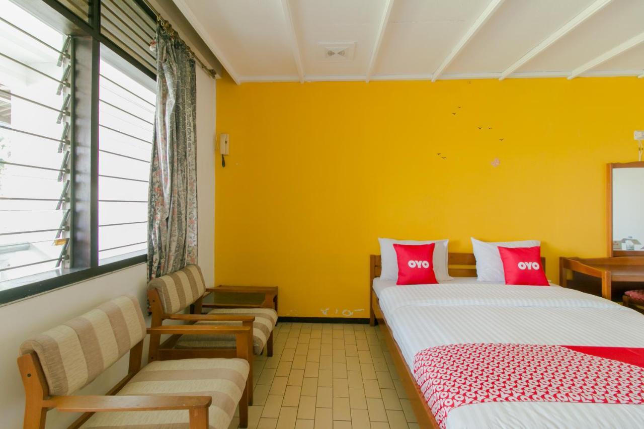Oyo 1996 Koneng Hotel Cibodas Zewnętrze zdjęcie